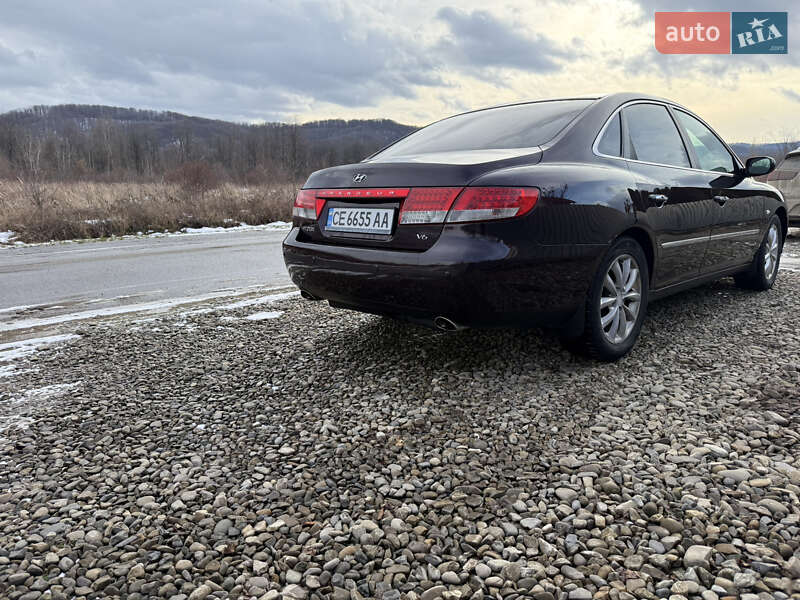 Седан Hyundai Grandeur 2007 в Вижнице