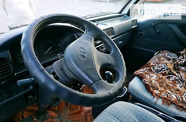 Вантажопасажирський фургон Hyundai H 100 1994 в 