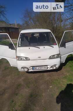 Мінівен Hyundai H 100 1997 в Острозі