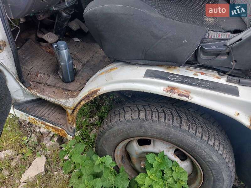 Минивэн Hyundai H 100 2001 в Харькове