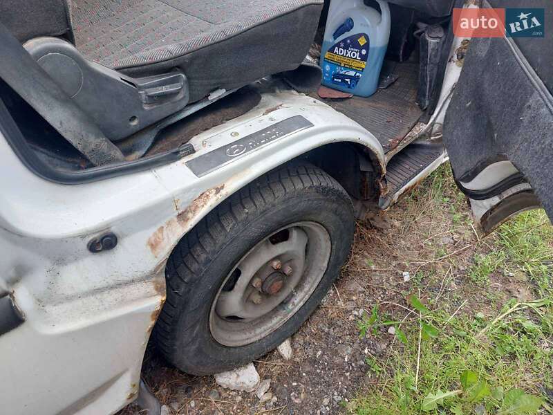 Минивэн Hyundai H 100 2001 в Харькове