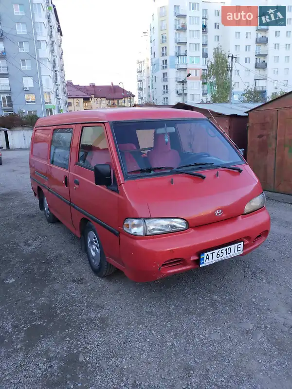Hyundai H 100