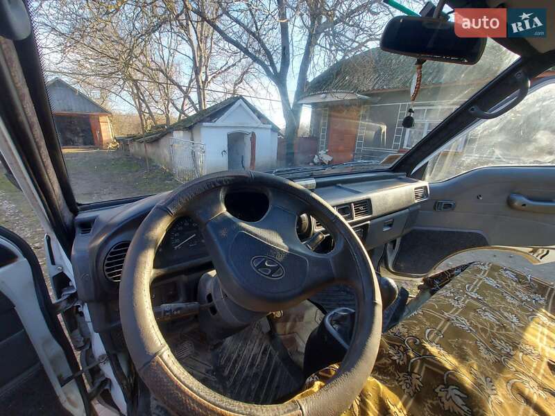 Мінівен Hyundai H 100 1996 в Михнівцях