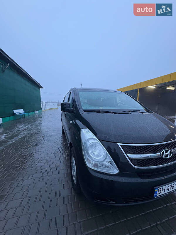 Минивэн Hyundai H 100 2008 в Белгороде-Днестровском