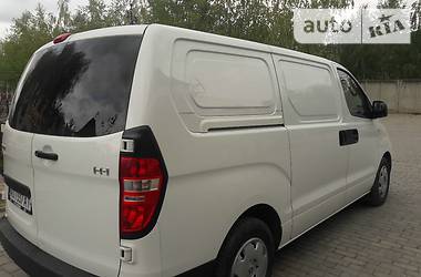 Грузопассажирский фургон Hyundai H-1 2011 в Виноградове