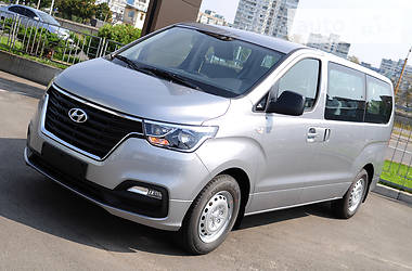 Минивэн Hyundai H-1 2018 в Киеве