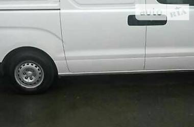 Грузопассажирский фургон Hyundai H-1 2012 в Полтаве