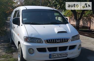 Грузопассажирский фургон Hyundai H-1 2005 в Одессе