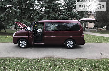 Минивэн Hyundai H-1 2006 в Христиновке