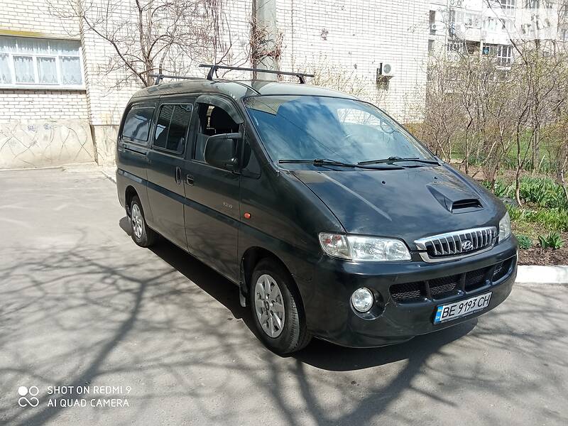 Мінівен Hyundai H-1 2005 в Миколаєві