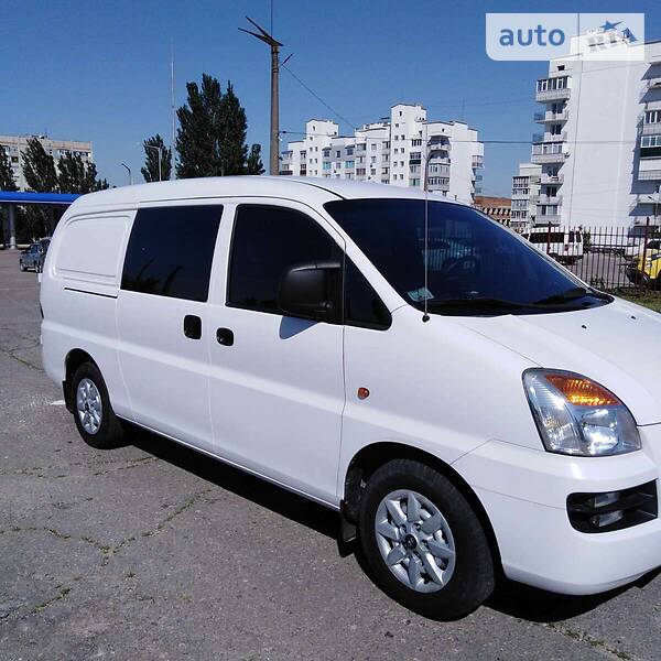 Мінівен Hyundai H-1 2007 в Миколаєві