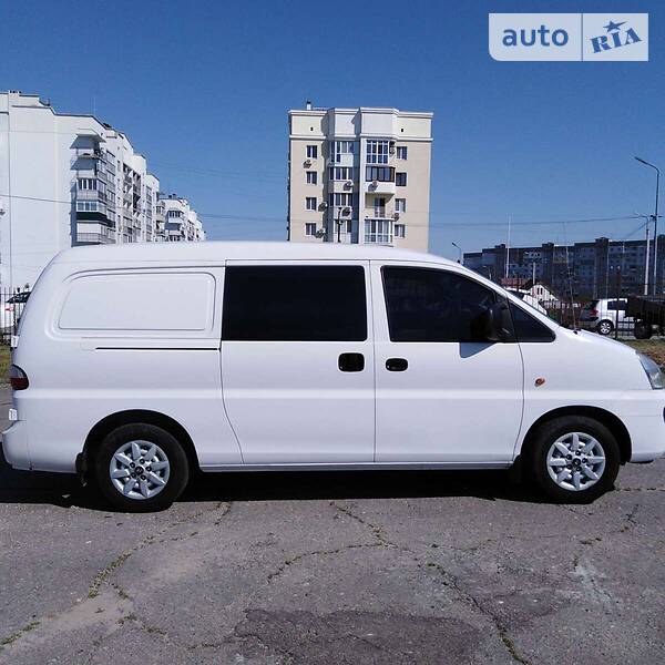 Мінівен Hyundai H-1 2007 в Миколаєві