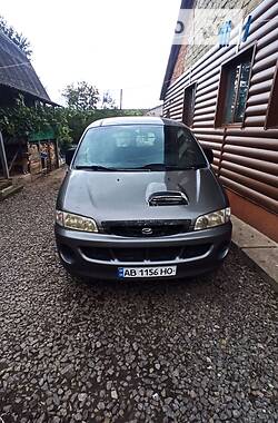 Вантажний фургон Hyundai H-1 2001 в Шпикові