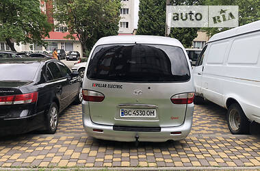 Минивэн Hyundai H-1 2004 в Львове