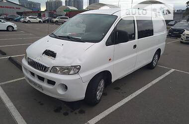 Минивэн Hyundai H-1 2005 в 