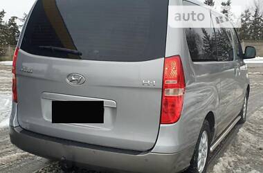 Мінівен Hyundai H-1 2011 в Ковелі