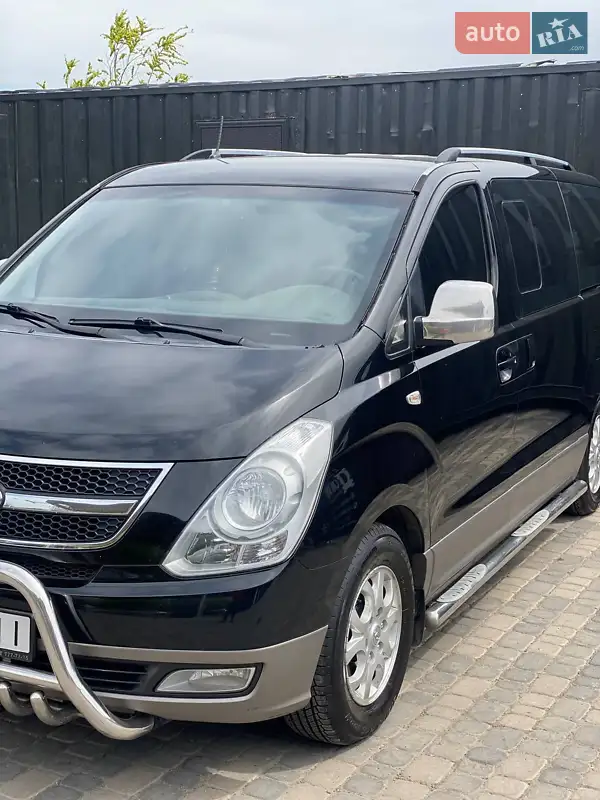 Hyundai H-1