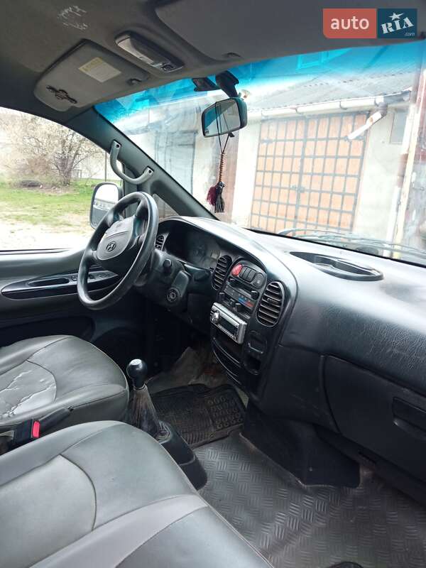 Минивэн Hyundai H-1 2007 в Радивилове