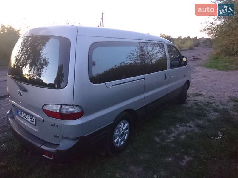 Минивэн Hyundai H-1 2006 в Кривом Роге