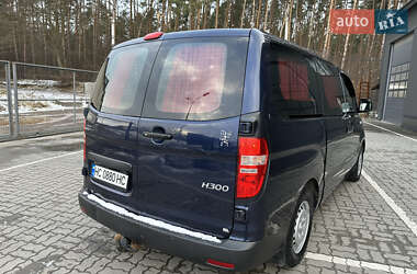 Мінівен Hyundai H-1 2008 в 