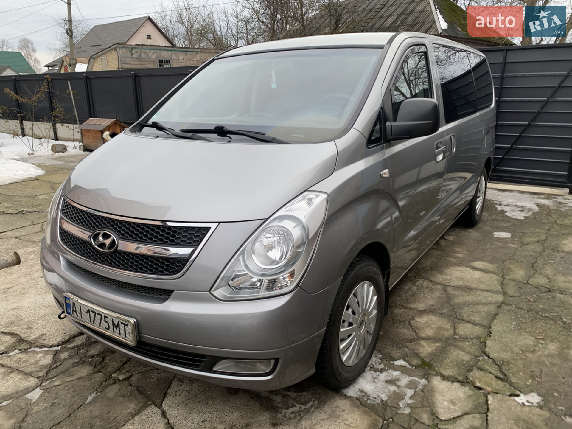 2010 Hyundai Starex (H-1) - мініатюра 2