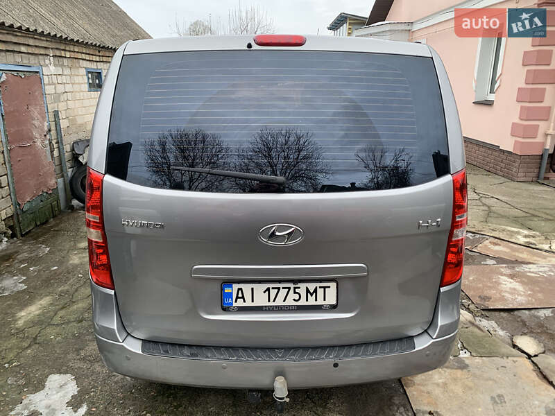 Минивэн Hyundai H-1 2010 в Броварах