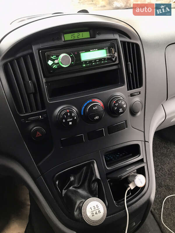 Минивэн Hyundai H-1 2008 в Дубровице фото 19 Минивэн Hyundai H-1 2008 в Дубровице
