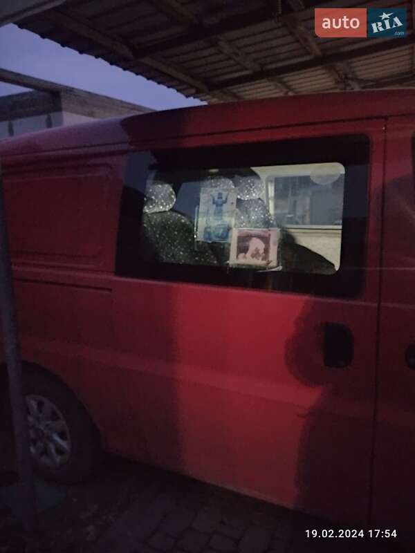 Минивэн Hyundai H-1 2005 в Одессе