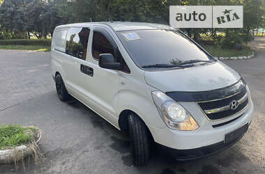 Минивэн Hyundai H-1 2011 в Одессе