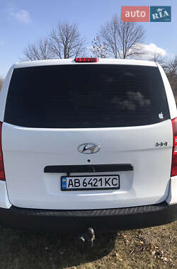 Минивэн Hyundai H-1 2008 в 