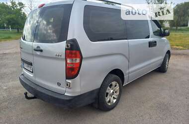 Минивэн Hyundai H-1 2008 в Чернигове