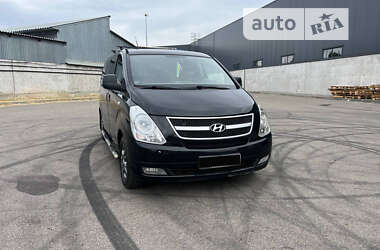 Минивэн Hyundai H-1 2011 в Киеве