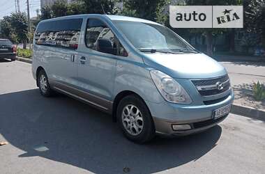 Мінівен Hyundai H-1 2011 в Шепетівці