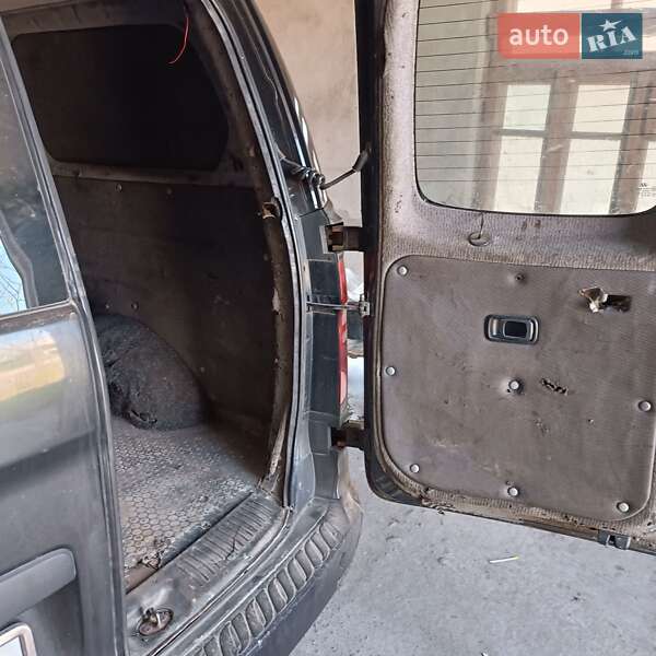 Минивэн Hyundai H-1 2008 в Николаеве фото 6 Минивэн Hyundai H-1 2008 в Николаеве