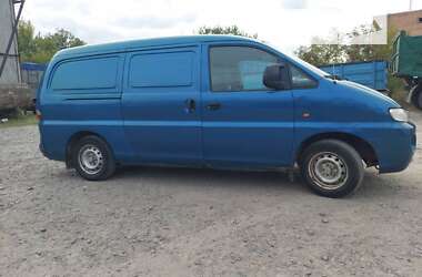 Мінівен Hyundai H-1 2004 в Умані