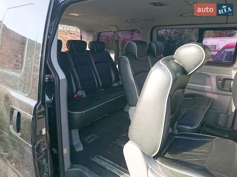 Минивэн Hyundai H-1 2011 в Ладыжине фото 17 Минивэн Hyundai H-1 2011 в Ладыжине