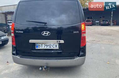 Мінівен Hyundai H-1 2013 в Херсоні