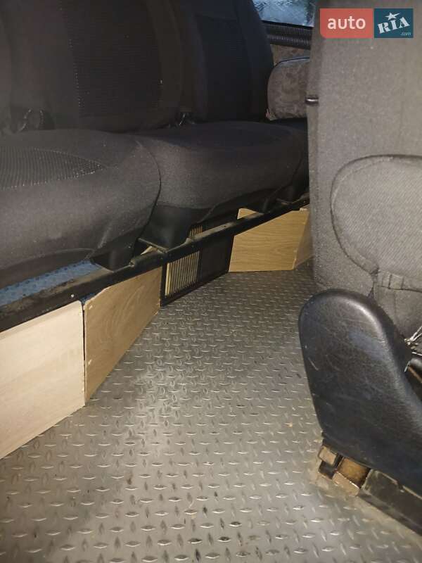 Минивэн Hyundai H-1 2006 в Одессе