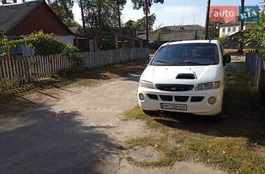 Минивэн Hyundai H-1 2003 в Коростене