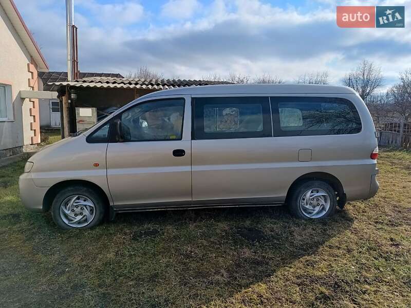 Минивэн Hyundai H-1 2005 в Сокирянах фото 4 Минивэн Hyundai H-1 2005 в Сокирянах