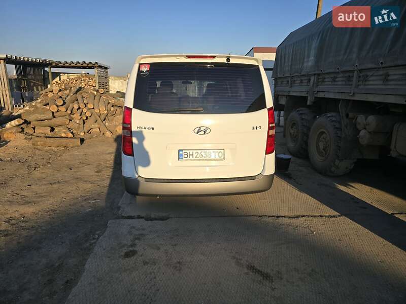 Минивэн Hyundai H-1 2012 в Одессе фото 3 Минивэн Hyundai H-1 2012 в Одессе