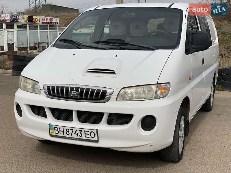 Минивэн Hyundai H-1 2006 в Одессе