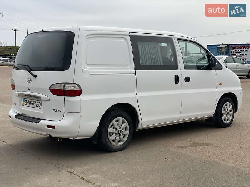 Минивэн Hyundai H-1 2006 в Одессе