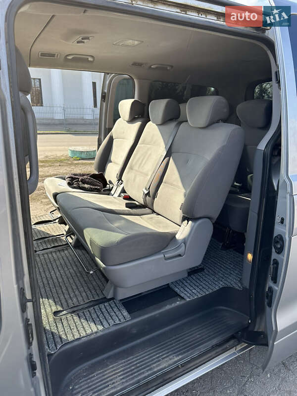 Минивэн Hyundai H-1 2010 в Чугуеве