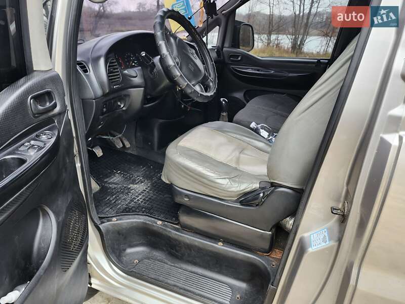 Грузовой фургон Hyundai H-1 2004 в Днепре