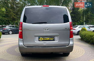 Минивэн Hyundai H-1 2012 в 