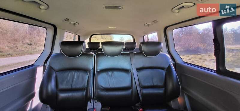 Мінівен Hyundai H-1 2011 в Дунаївцях