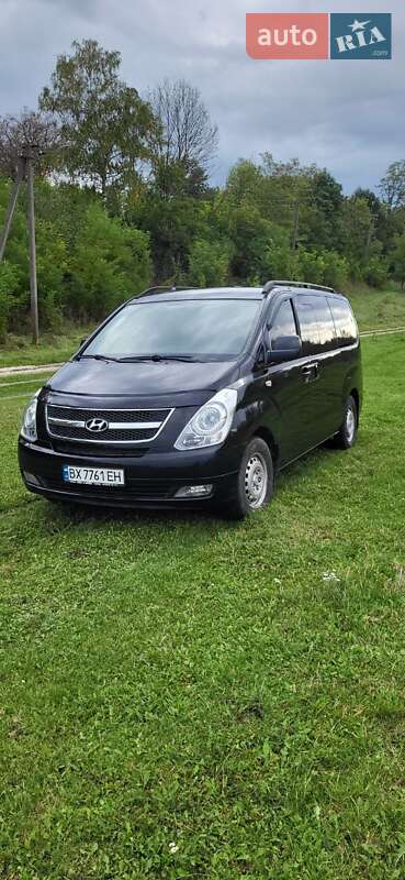 Мінівен Hyundai H-1 2011 в Дунаївцях