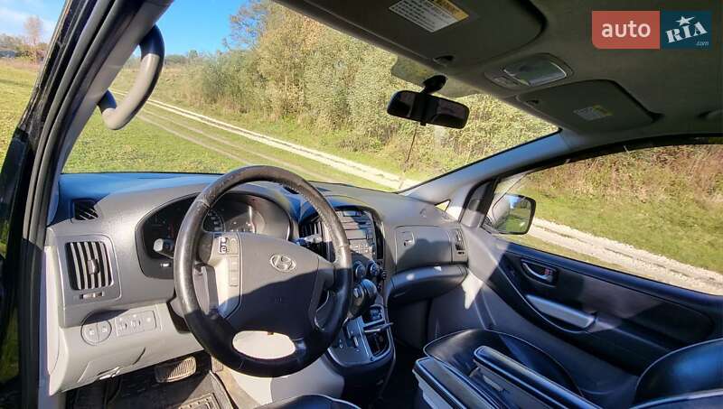 Мінівен Hyundai H-1 2011 в Дунаївцях