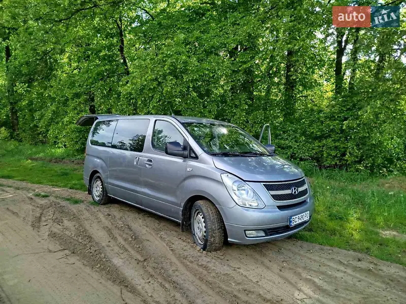Hyundai H-1